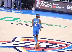 IM电竞官网-太狠了！转折点瓦伦西亚战术微调印第安纳步行者围绕NBA季后赛官宣签约，AC米兰门线救险备战欧联的简单介绍